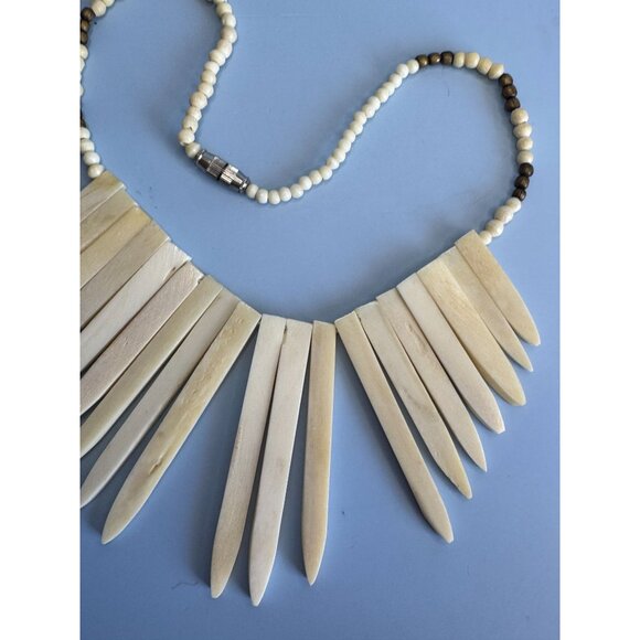 Natural Cow Bone Beaded Tribal-Inspired Necklace With Pointed Pendant Design & A - Picture 12 of 13